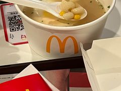 -麦当劳(水坑尾街店)