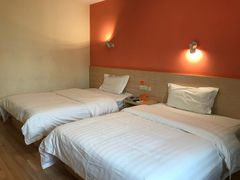 -7天酒店·贵阳小十字店