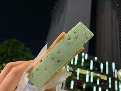 -詹爷爷乌节路街头冰淇淋
