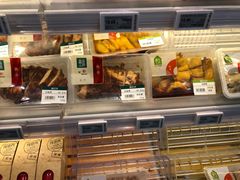 面包甜点陈列柜-盒马鲜生(宝地店)