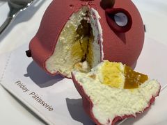 -Fridi Patisserie Cafe