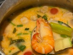 -大头虾越式风味餐厅(光明广场店)