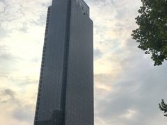 -光谷广场