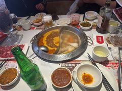 -左庭右院鲜牛肉火锅(环球港店)