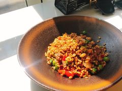安格斯菲力芦笋炒燕麦米-XUN Bistro西餐厅