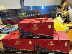-重庆洪崖洞老火锅(音乐广场店)