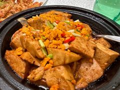 石锅海胆豆腐-品海楼·大连海胆锅贴馆(东港店)