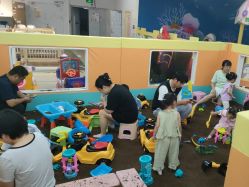 -孩子王童乐园(泰州万达店)