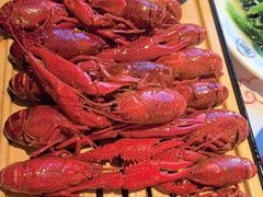 -肥肥虾庄·金牌油焖大虾(汉街SKP店)