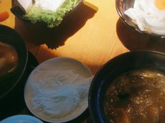 -呷哺呷哺(融创茂店)