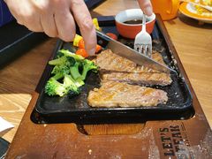 -必胜客(巴沟店)