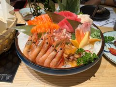 -枝魯枝魯自助料理