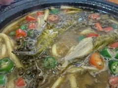 石锅黄鸭叫-金陵后厨·南京菜(新街口秣陵路店)