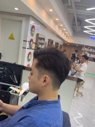 -秦·专注剪发