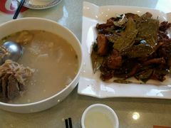 -唐师傅湘西名菜馆(武陵路店)