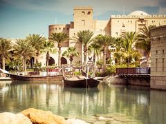 -迪拜帆船酒店海底餐厅