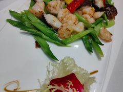 芝兰鲜虾爆羊肚菌-君德澜酒家·创意粤菜(金山谷店)