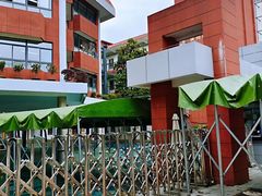 -武汉市洪山区武珞路小学