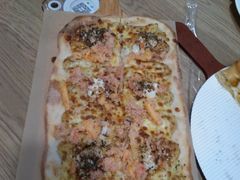-必胜客(新中纬店)