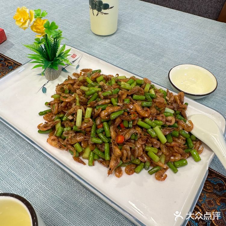 阳朔必打卡的啤酒鱼