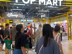 -泡泡玛特POPMART(上海环球港店)