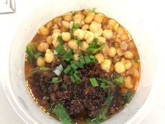 豌豆杂酱面-渝之汇牛肉豌杂面