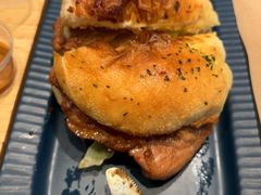 -必胜客(经开万达店)