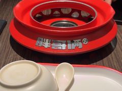 -胖哥俩肉蟹煲(湖滨银泰in77店)