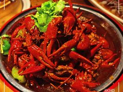 乔街经典十三香小龙虾-乔街深夜食堂·小龙虾·高压锅生蚝(杭州总店)