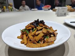 -鸭王烤鸭店(三里河店)