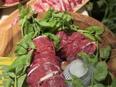 长寿乡豌豆尖吊龙-左庭右院鲜牛肉火锅(七宝领展广场店)