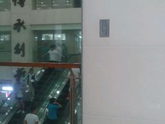 -上海市中医医院(芷江路院区)