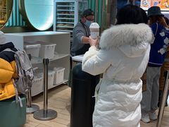 -奈雪的茶(亨特国际广场店)