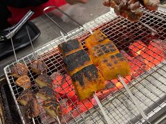 被我们烤成焦炭的鱼豆腐-老吕涮羊肉•东北原味烧烤•大油边•烤鱼(五角场店)