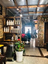 点击看大图 -MONE美发沙龙