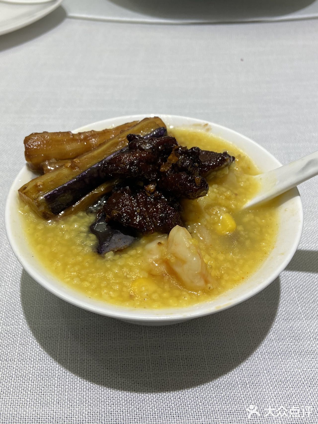 恒大附近找吃的，偶遇宝藏小店，谈事情很私密