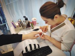 -Hi Beauty Skin 科技美肤中心