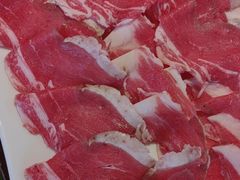 -领鲜潮牛鲜牛羊肉火锅(宏昌店)
