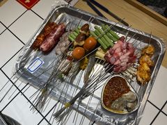 -喜悦小串丹东小黄牛海鲜烧烤大排档(民主广场店)