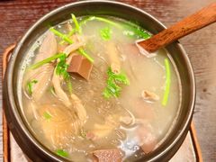 -古都历食南京菜·烤鸭·鸭血粉丝·汤包(南京博物院店)