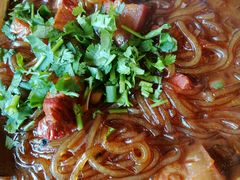 -闯关东东北农家菜(崂山石老人店)