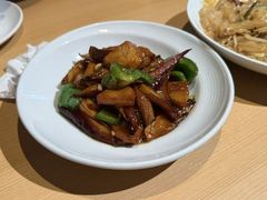 -关东小磨东北菜(上海长风大悦城店)