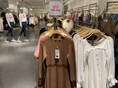 -URBAN REVIVO(佛山南海万达广场店)