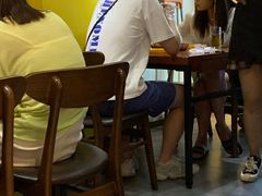 -BHC炸鸡(明洞总店)