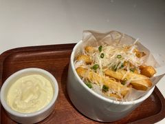 -阿妮叶李(光谷世界城店)