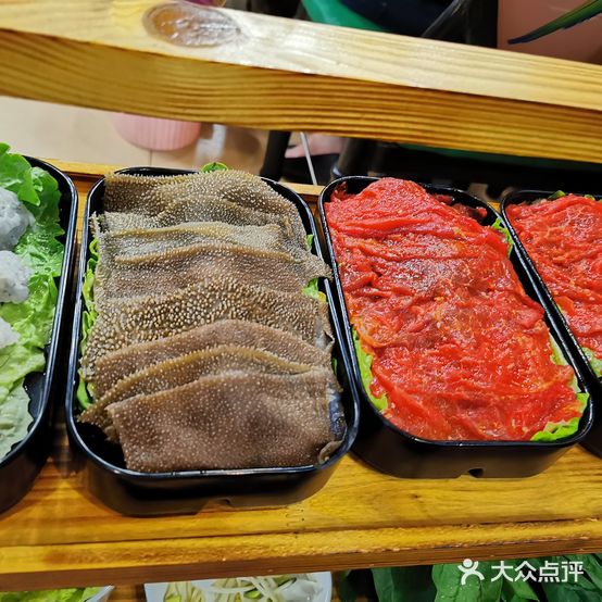 顾记钢管厂鲜牛肉小郡肝串串火锅