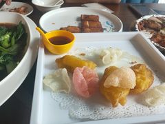 -新丁香海鲜主题餐厅(现代花园店)