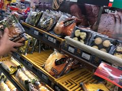 -全家便利店(愚园店)