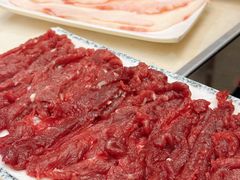 鲜嫩牛肉-潮悦牛肉火锅城(水贝店)