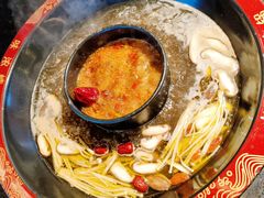 -三江两海老火锅(北京首店)
